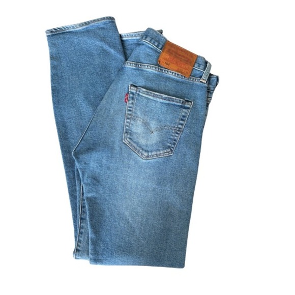 Levis 501 Jeans Men's 30/32 Premium light/Medium Wash Button Fly Classic Denim - Picture 1 of 13